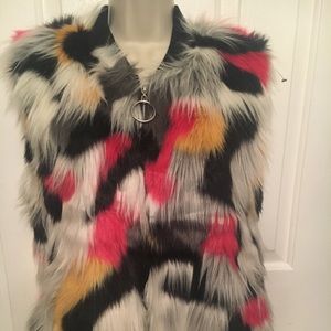 Thread& Supply faux fur vest size XL